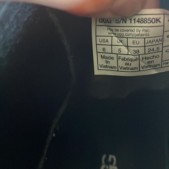 UGG Kids' Ashton Chelsea Leather Boots Silver USA Big Kid 6Y/UK5/EU38(BOX CRUSH) - Picture 12 of 15